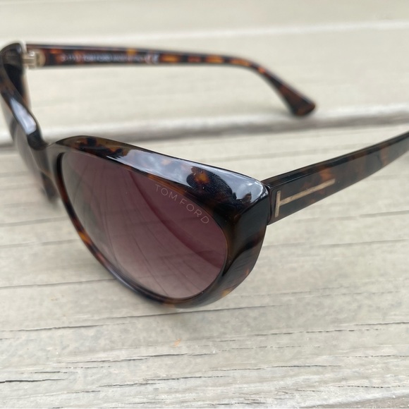 Tom Ford Martina Tortoise Cat Eye Sunglasses - Picture 5 of 16